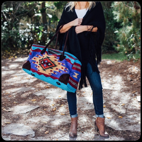 Boho Southwestern Travel Bag - Picture 7 of 8
